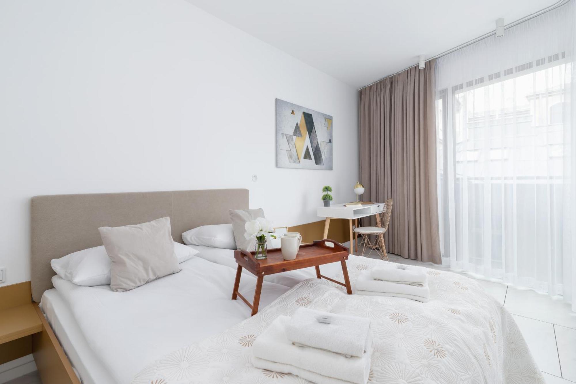 Modern Cracow Old Town By Renters Apartment
